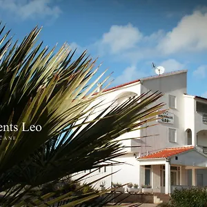 apartments-leo-petrcane.hotelinzadar.com/