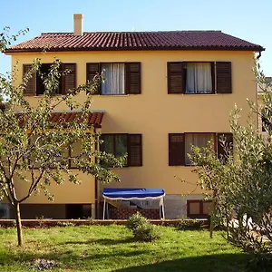 apartment-borik.pula-hotels.org/