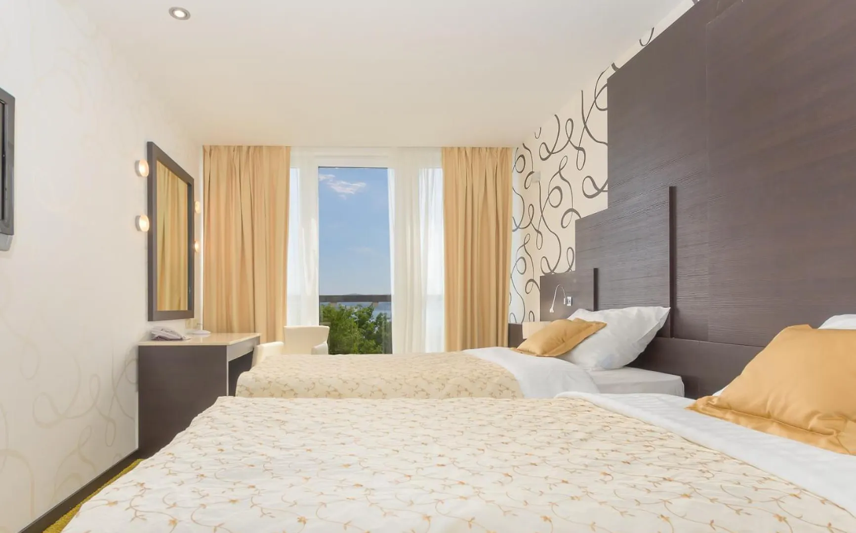 Grand Novi Vinodolski Resort 4*,  Croatia